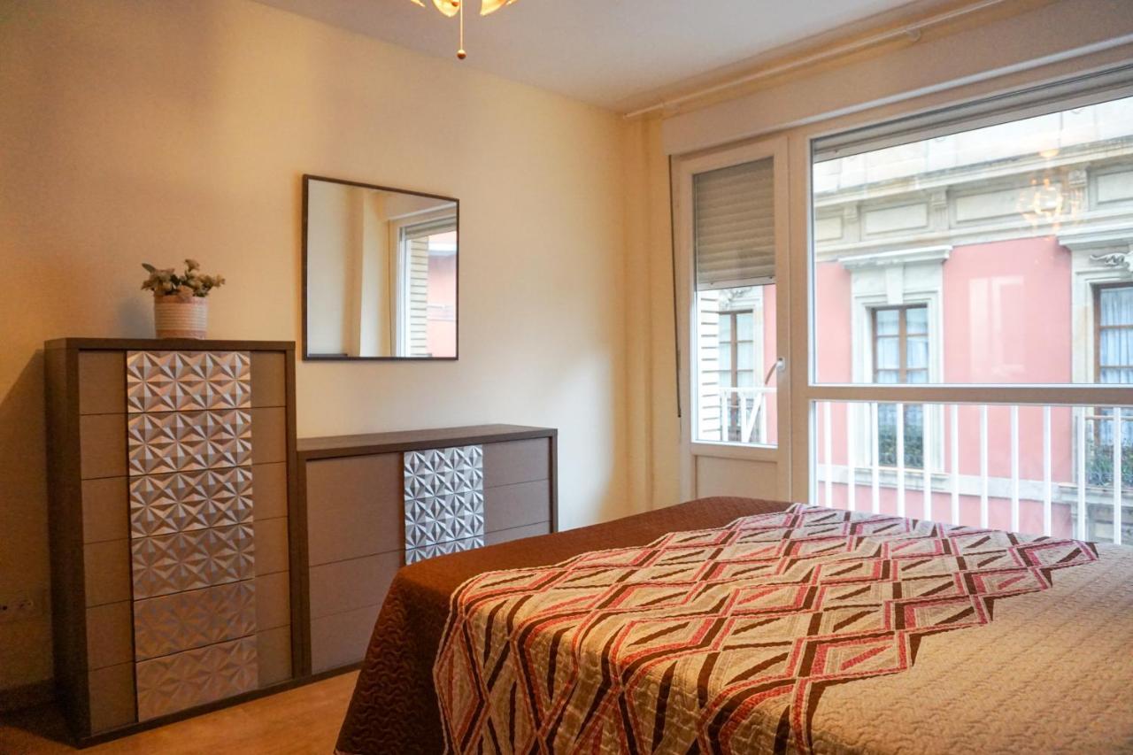 Apartamento Centrico Y Proximo A La Playa Leilighet Gijón Eksteriør bilde